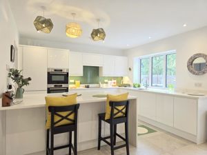 Photo 2- click for photo gallery